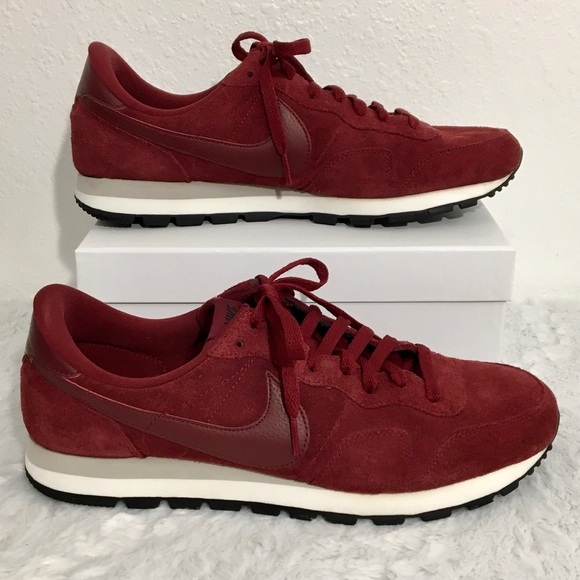nike air pegasus 83 suede